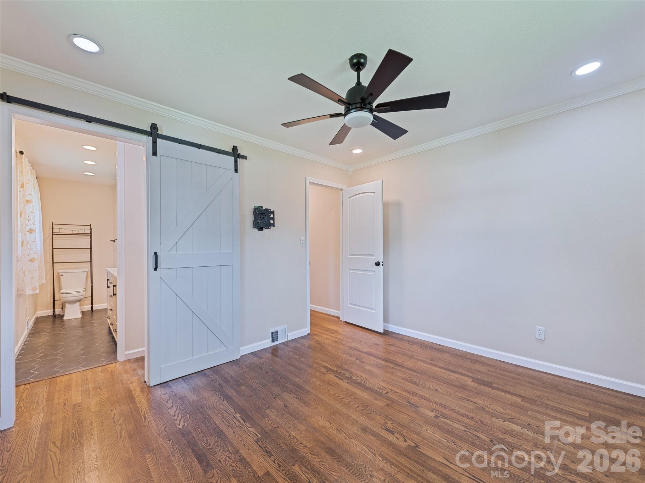 23 Elm Street Property Photo 20