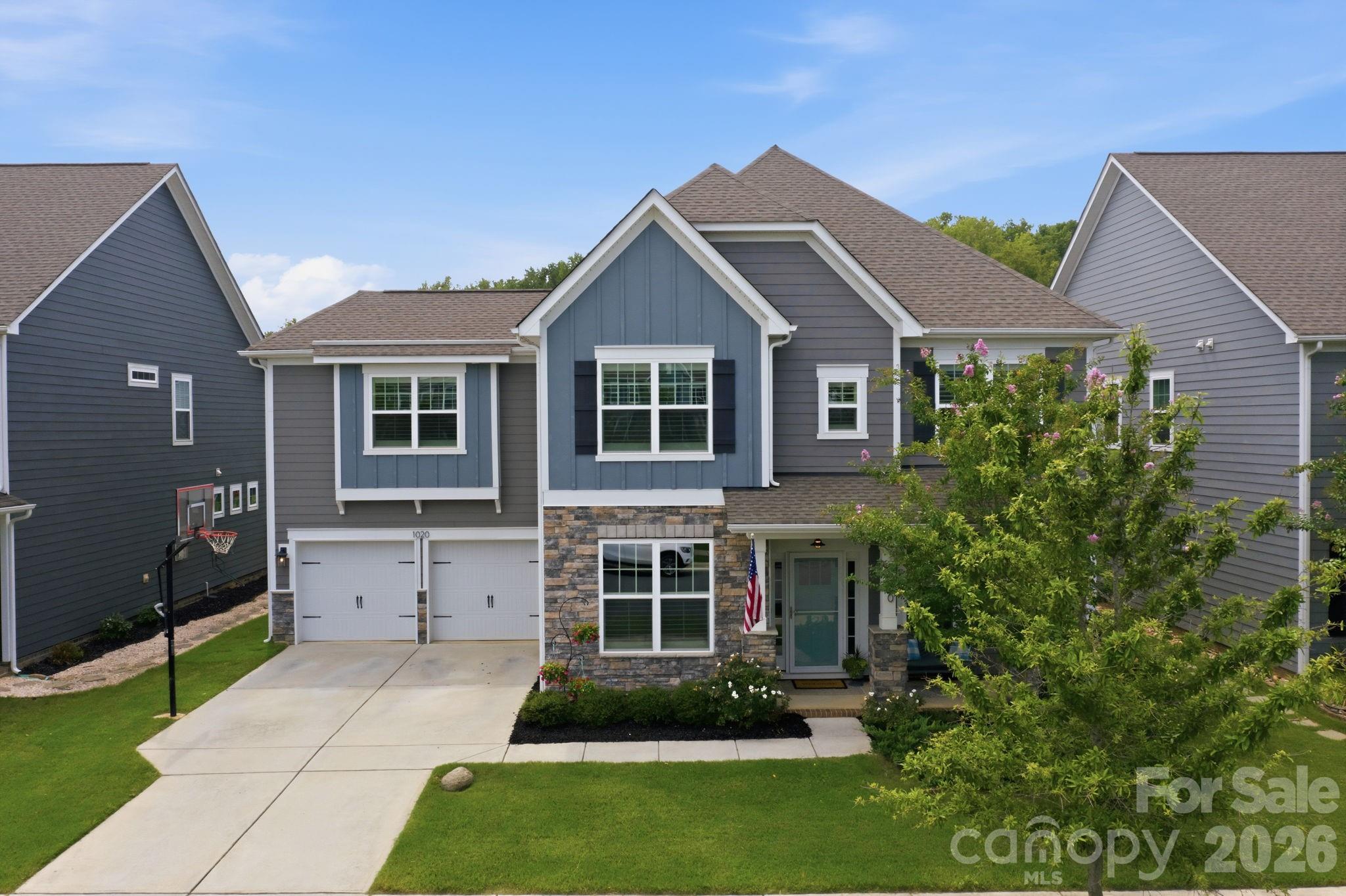 1020 Claires Creek Lane Property Photo 2