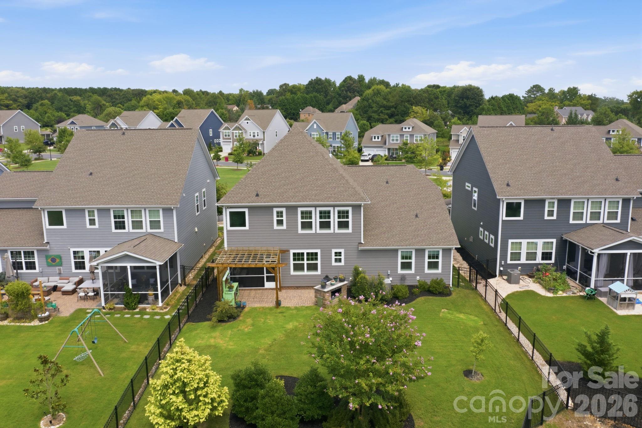 1020 Claires Creek Lane Property Photo 6