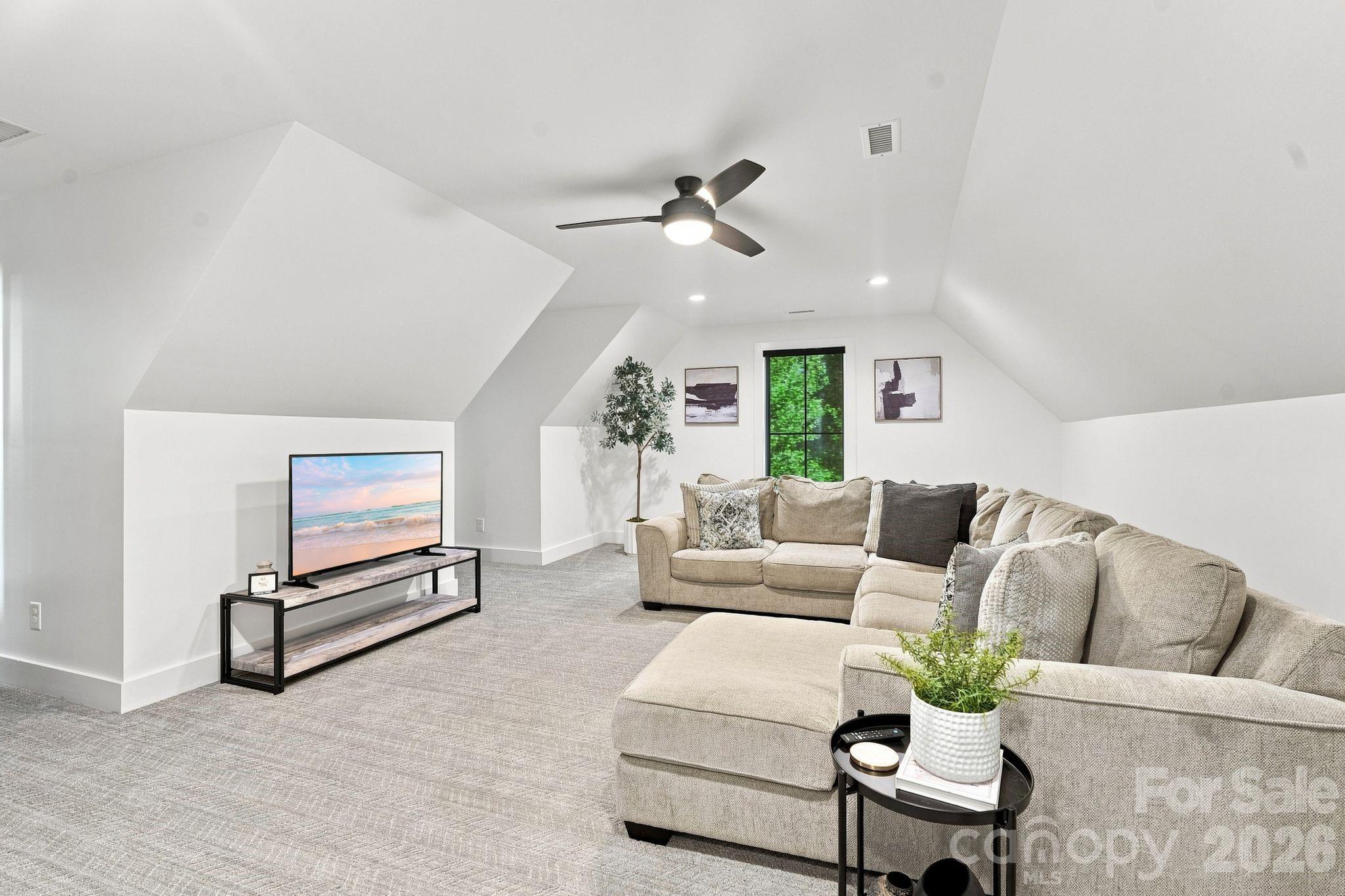 4761 Glen Hollow Lane Property Photo 31