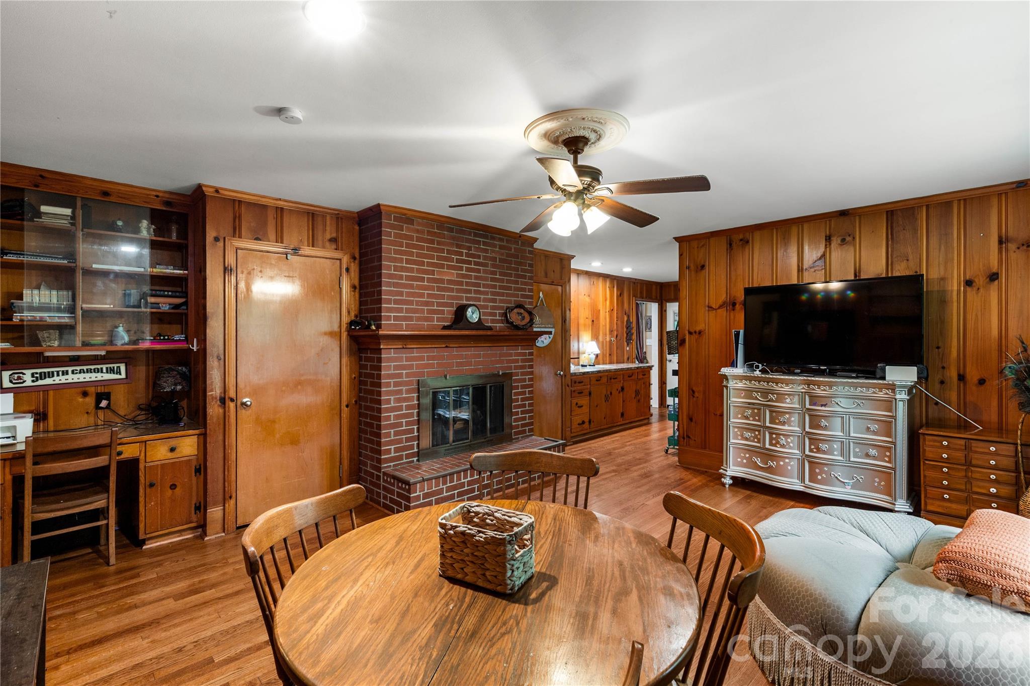 938 Forest Drive Property Photo 13