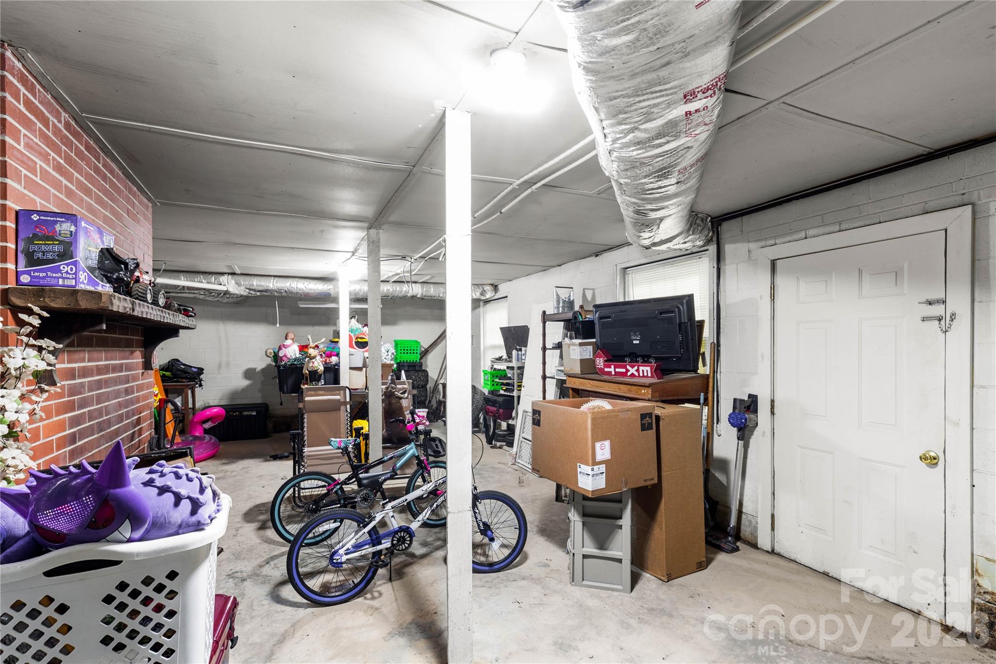 938 Forest Drive Property Photo 22