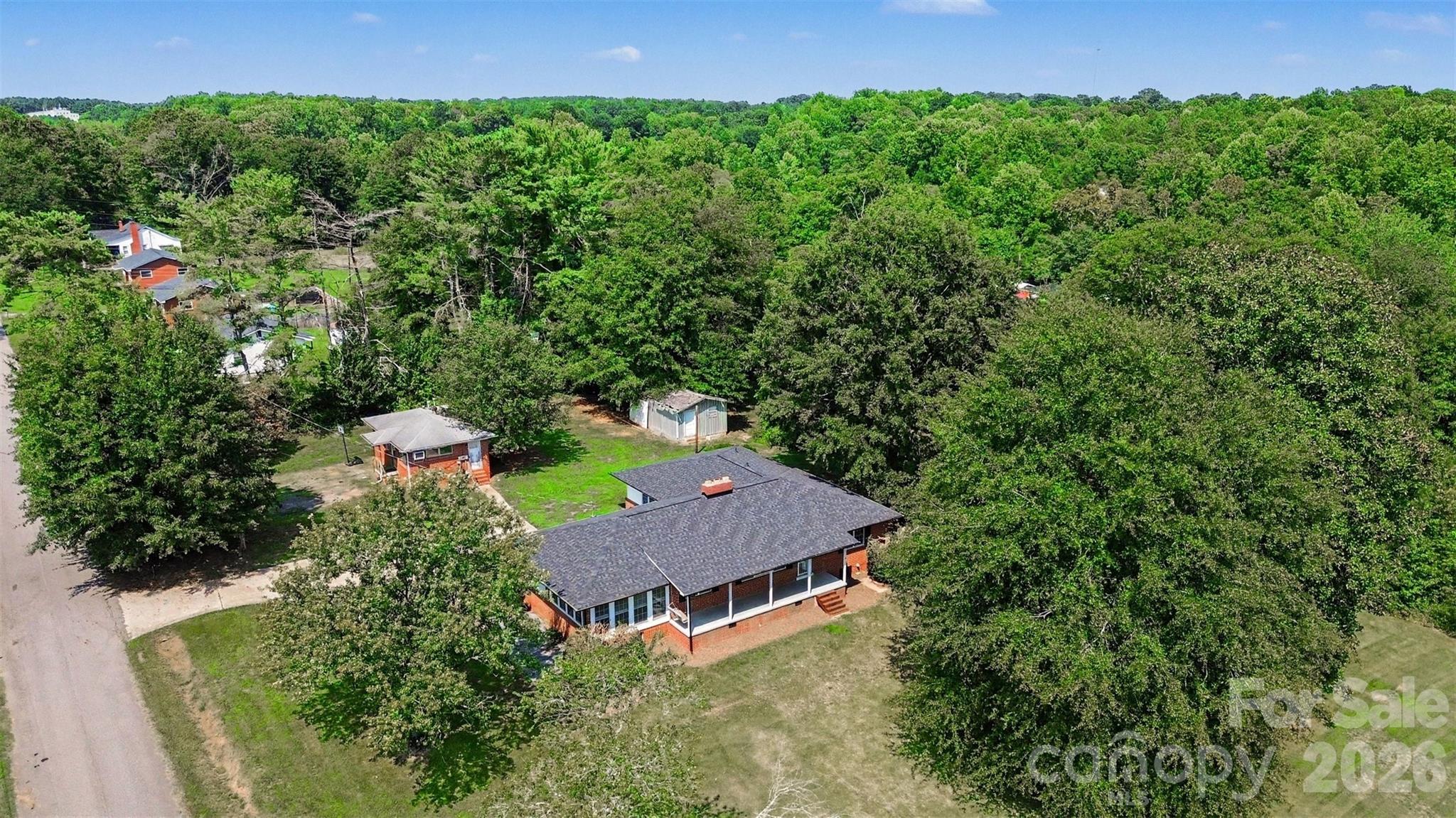 104 Beaver Dam Drive Property Photo 4