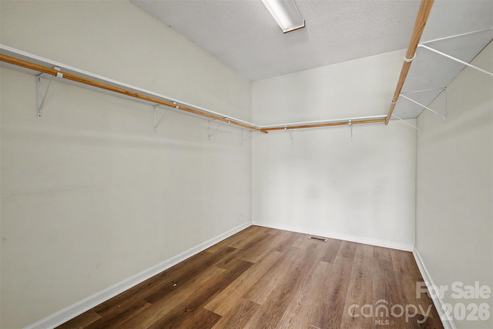 104 Beaver Dam Drive Property Photo 25