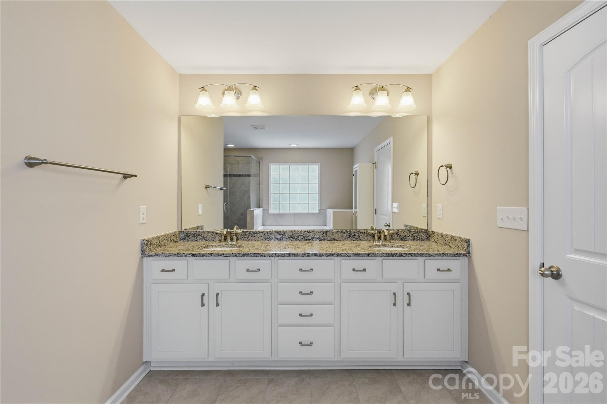 10817 Bere Island Drive Property Photo 37
