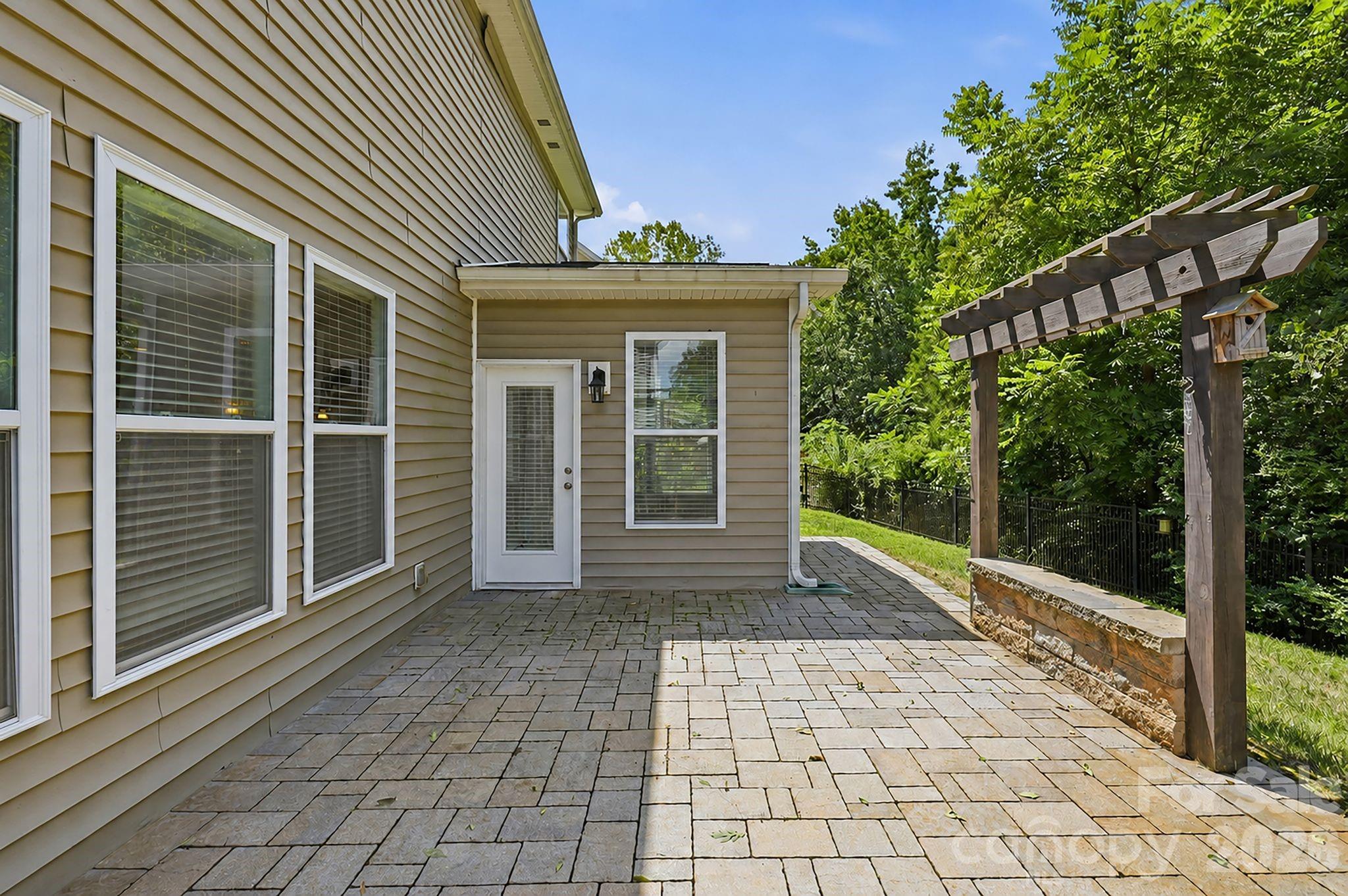 10817 Bere Island Drive Property Photo 41