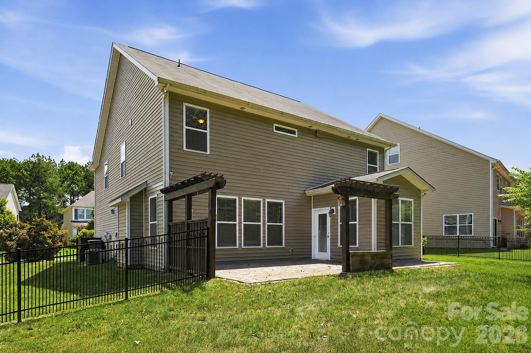 10817 Bere Island Drive Property Photo 44