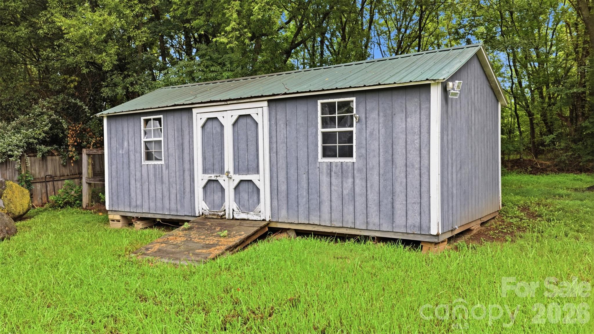 3466 Roberta Road Property Photo 4