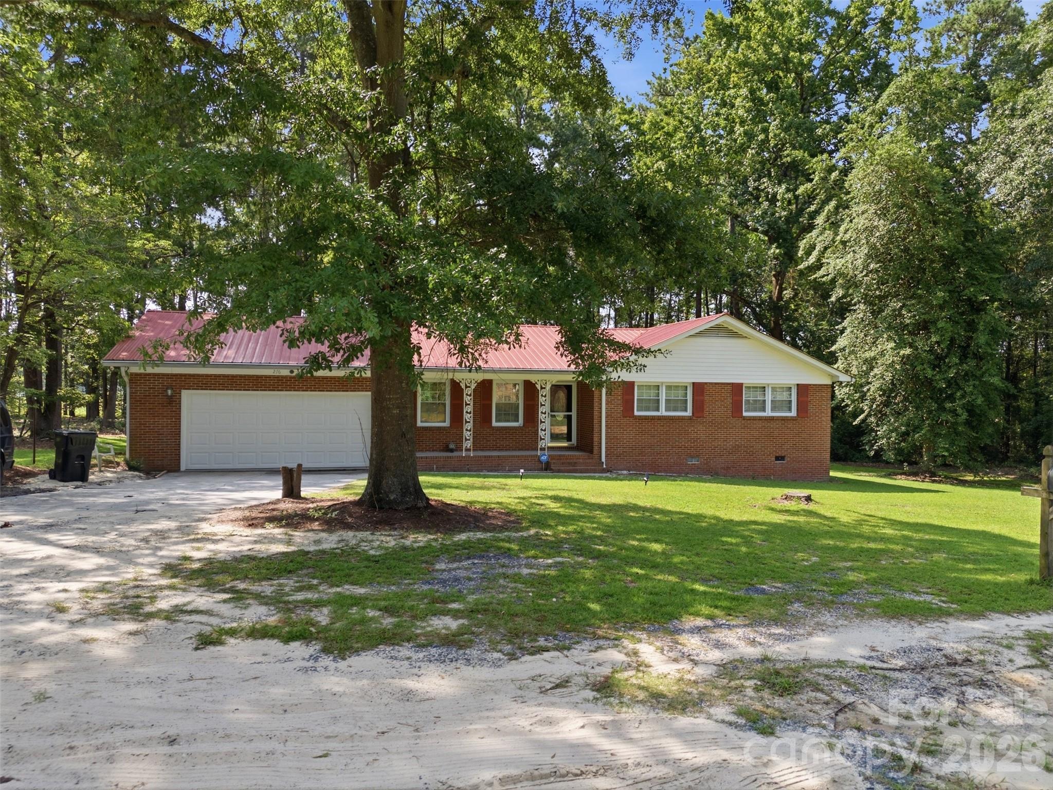 276 Dixie Trail Property Photo 1