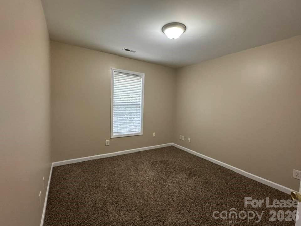 21404 Aftonshire Drive Property Photo 22