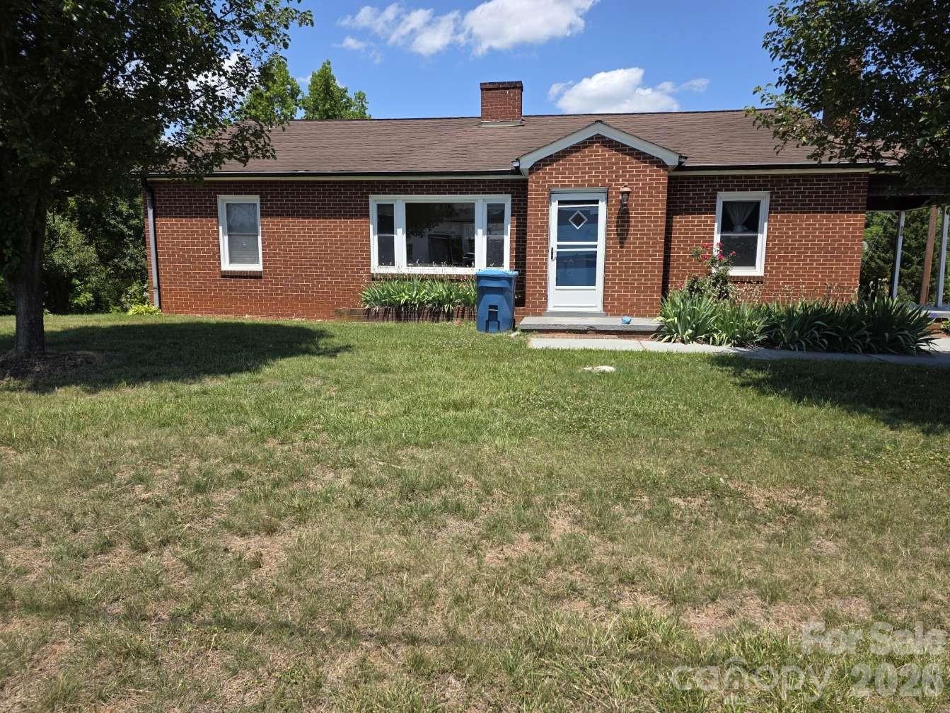 744 Pleasant Hill Road Property Photo 1