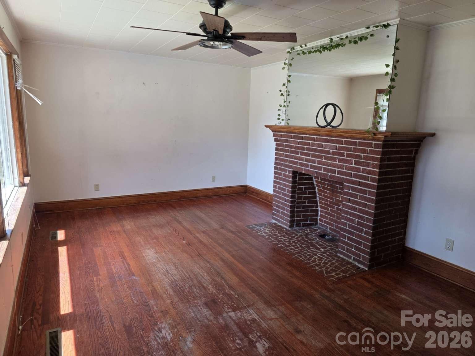 744 Pleasant Hill Road Property Photo 5
