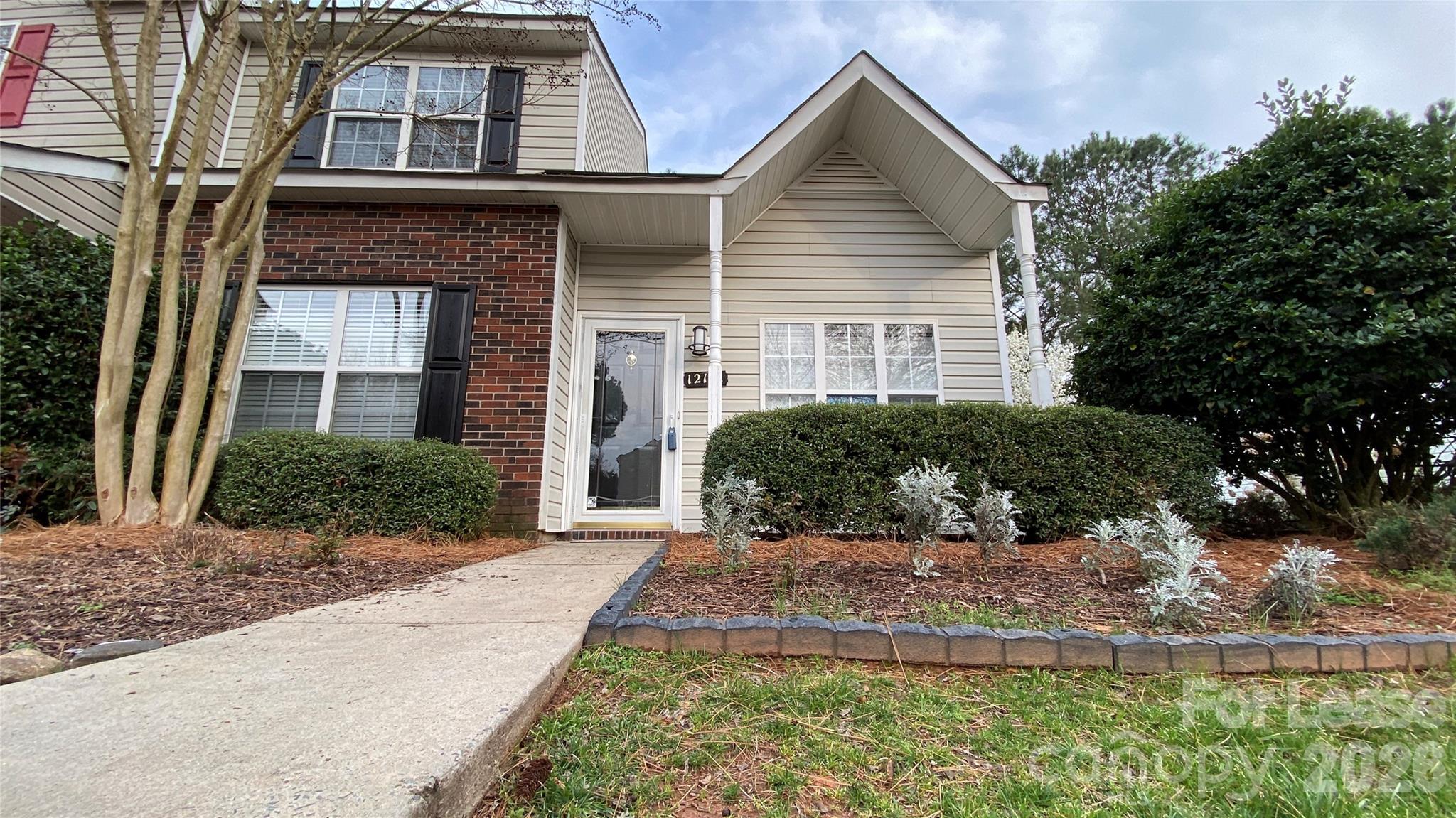 12131 Bottlebrush Place Property Photo 1