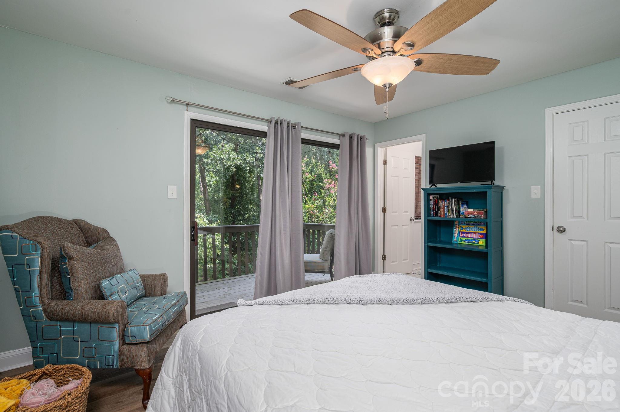 4130 Charlotte Highway B Property Photo 17