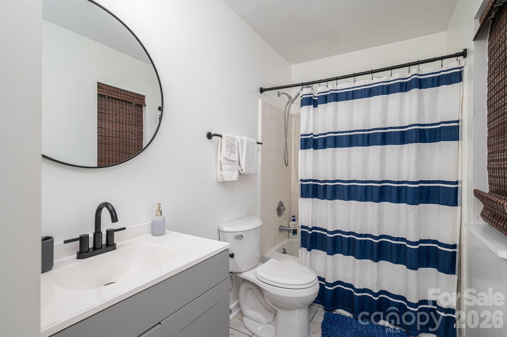 4130 Charlotte Highway B Property Photo 27