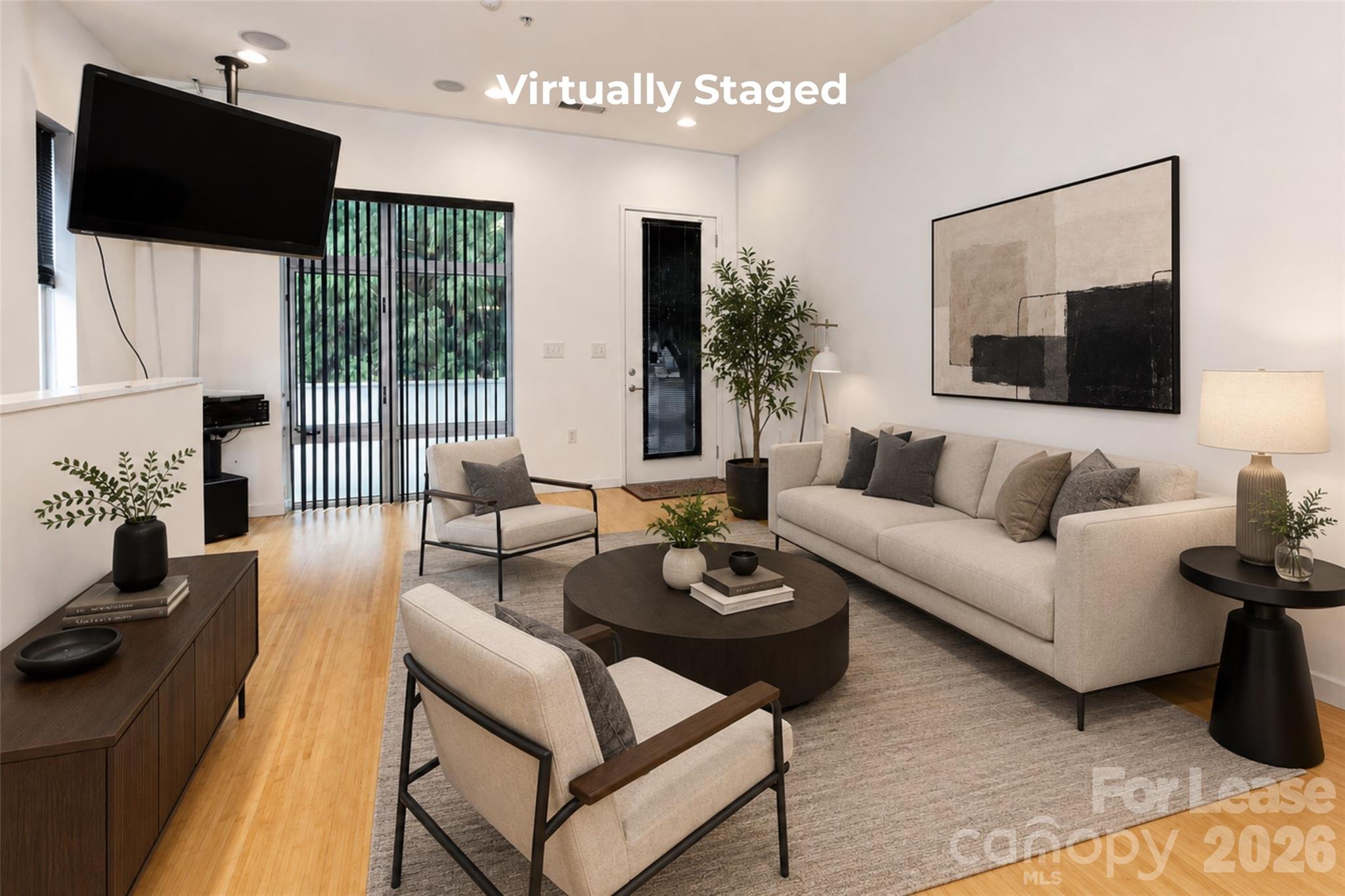 350 Viburnum Way Court Property Photo 4