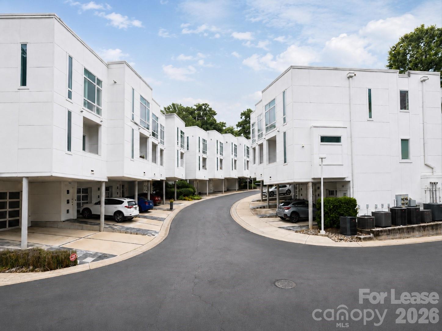 350 Viburnum Way Court Property Photo 19