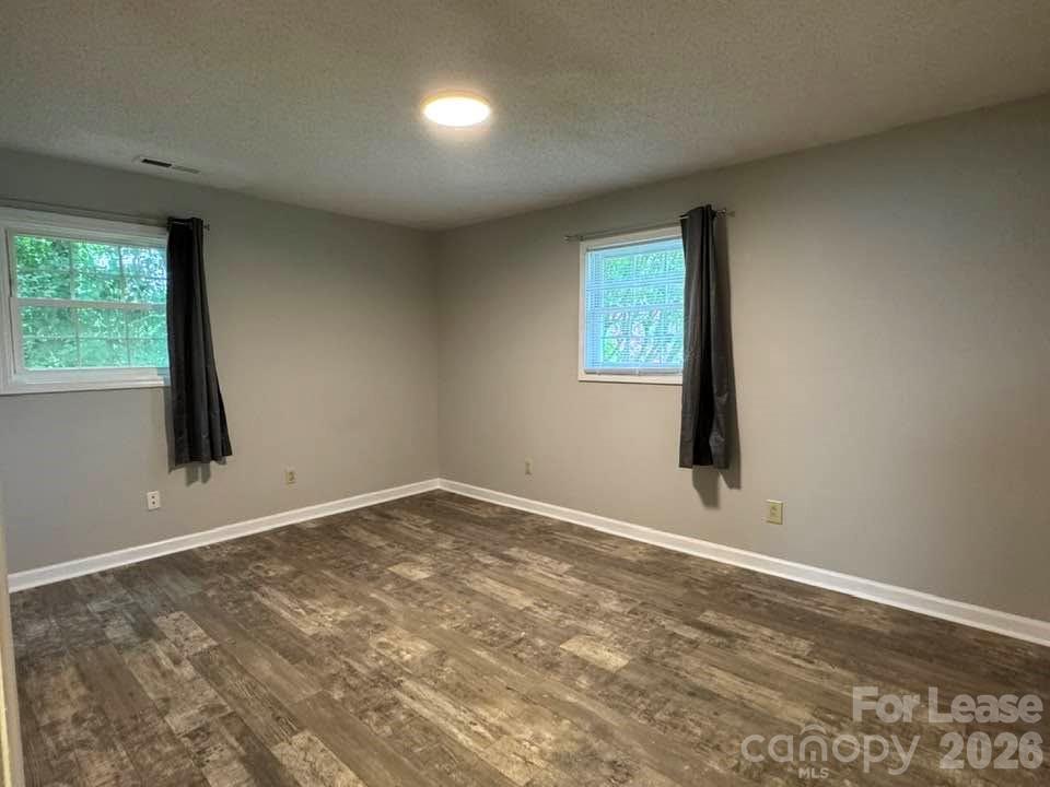 411 Ludwick Avenue Property Photo 12