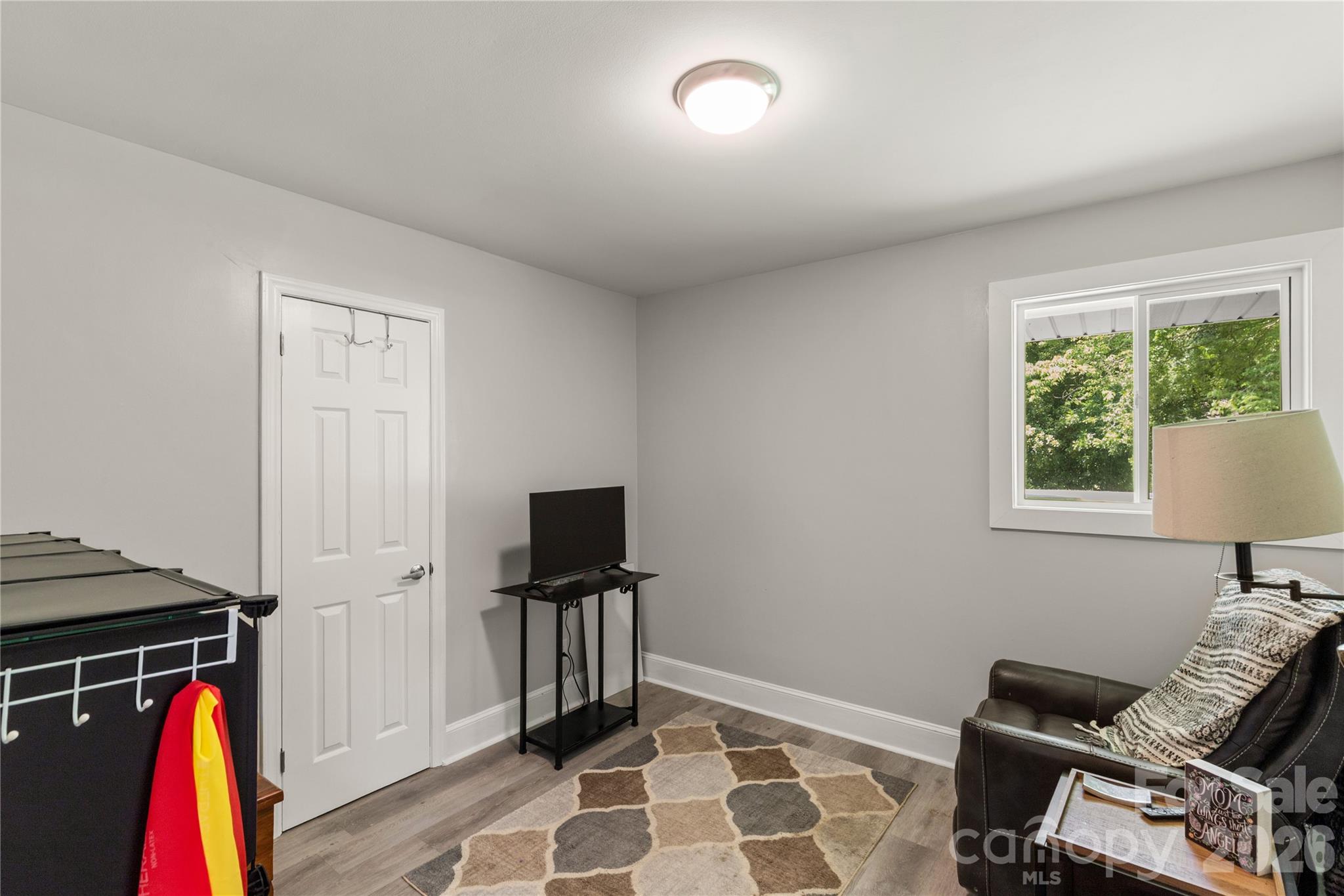 1405 Lakeview Drive Property Photo 17