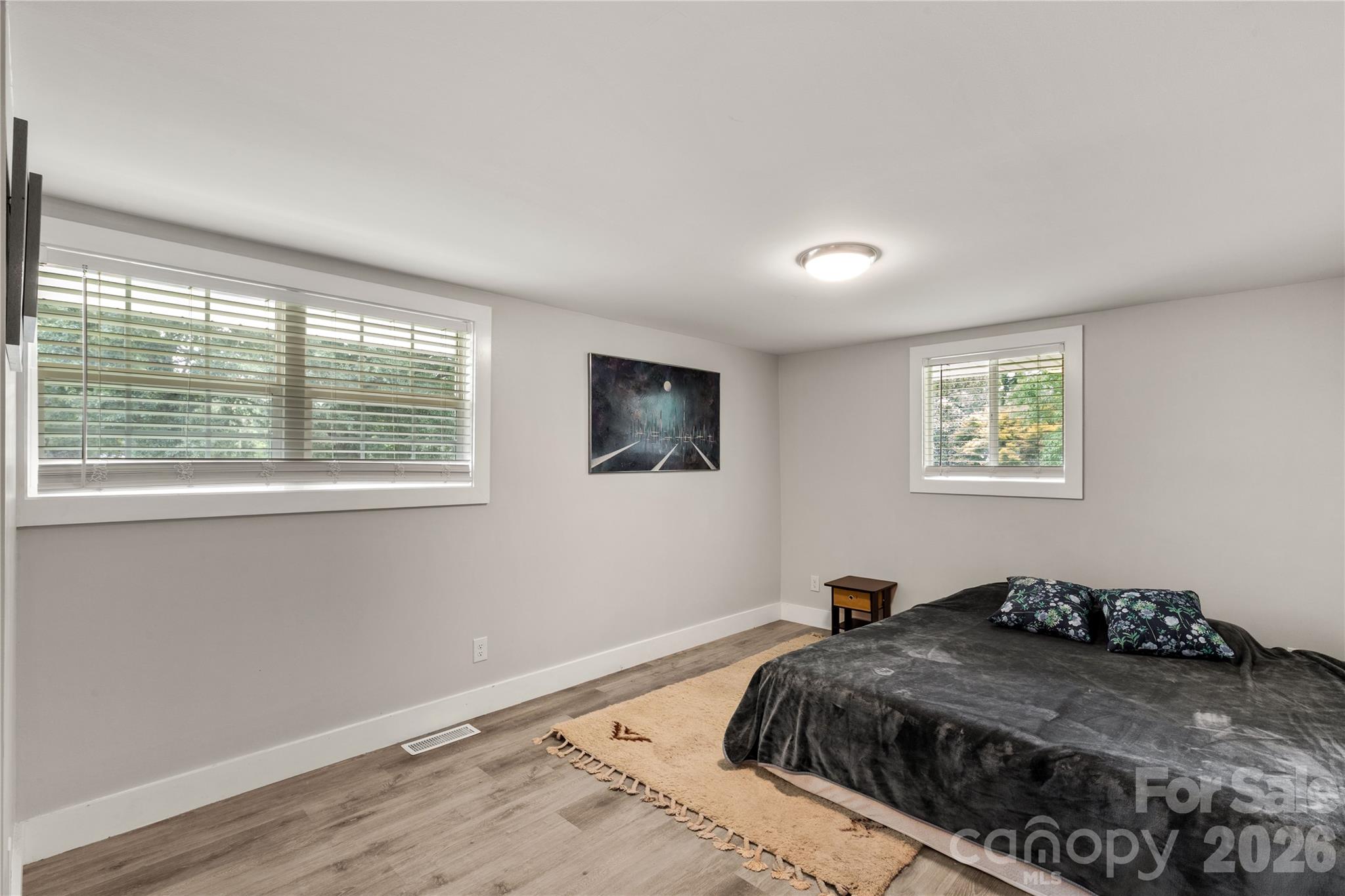 1405 Lakeview Drive Property Photo 22