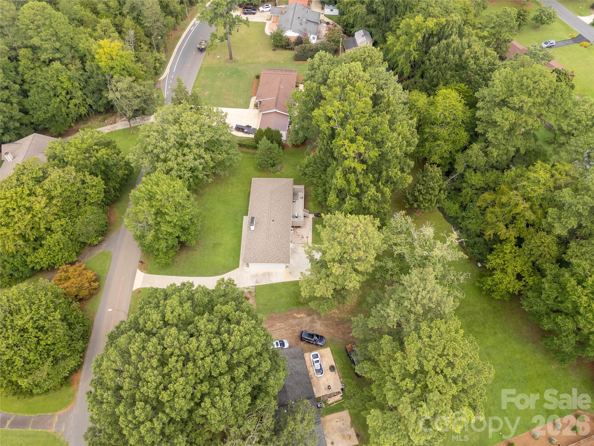 1405 Lakeview Drive Property Photo 42