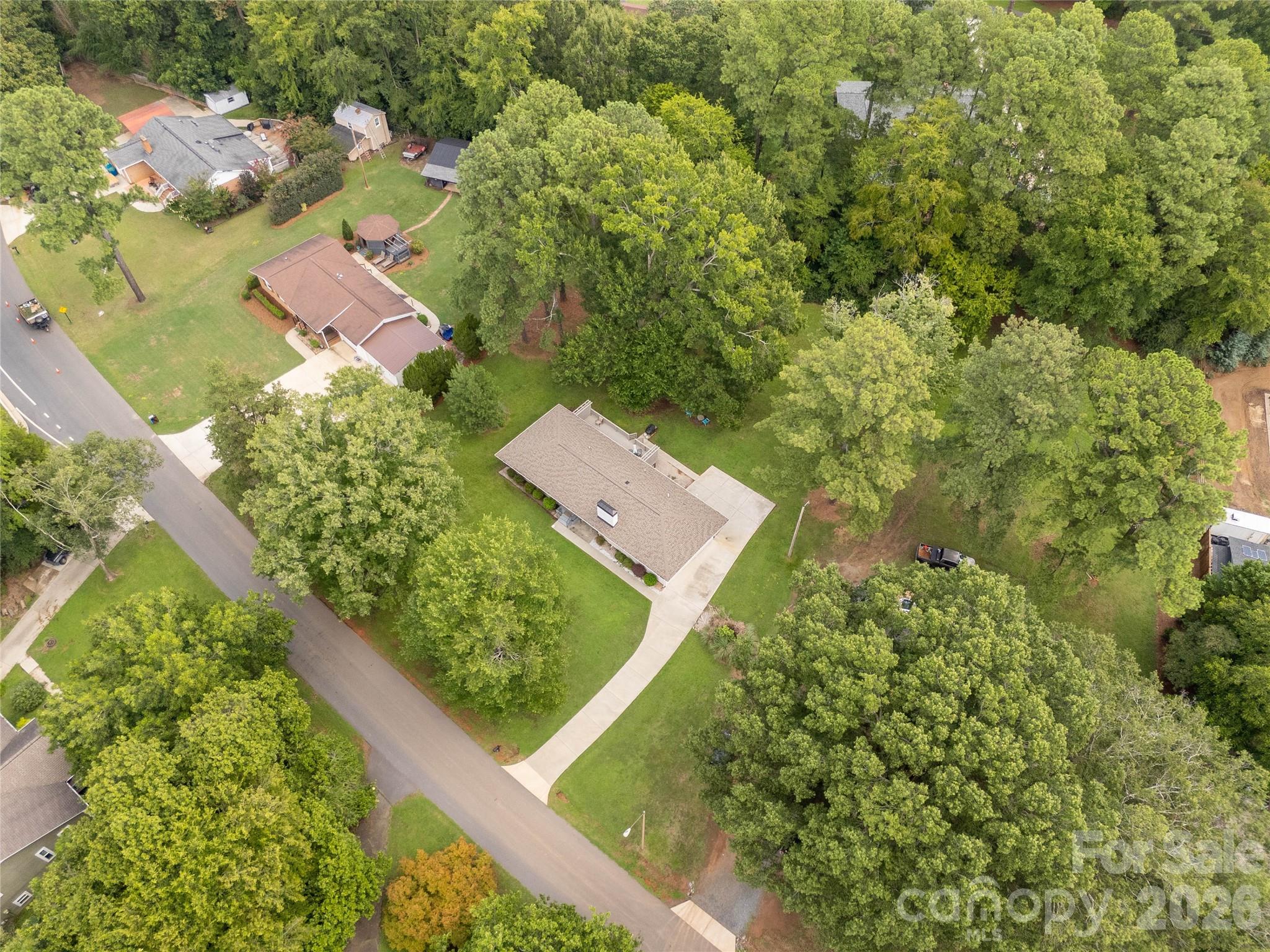 1405 Lakeview Drive Property Photo 43