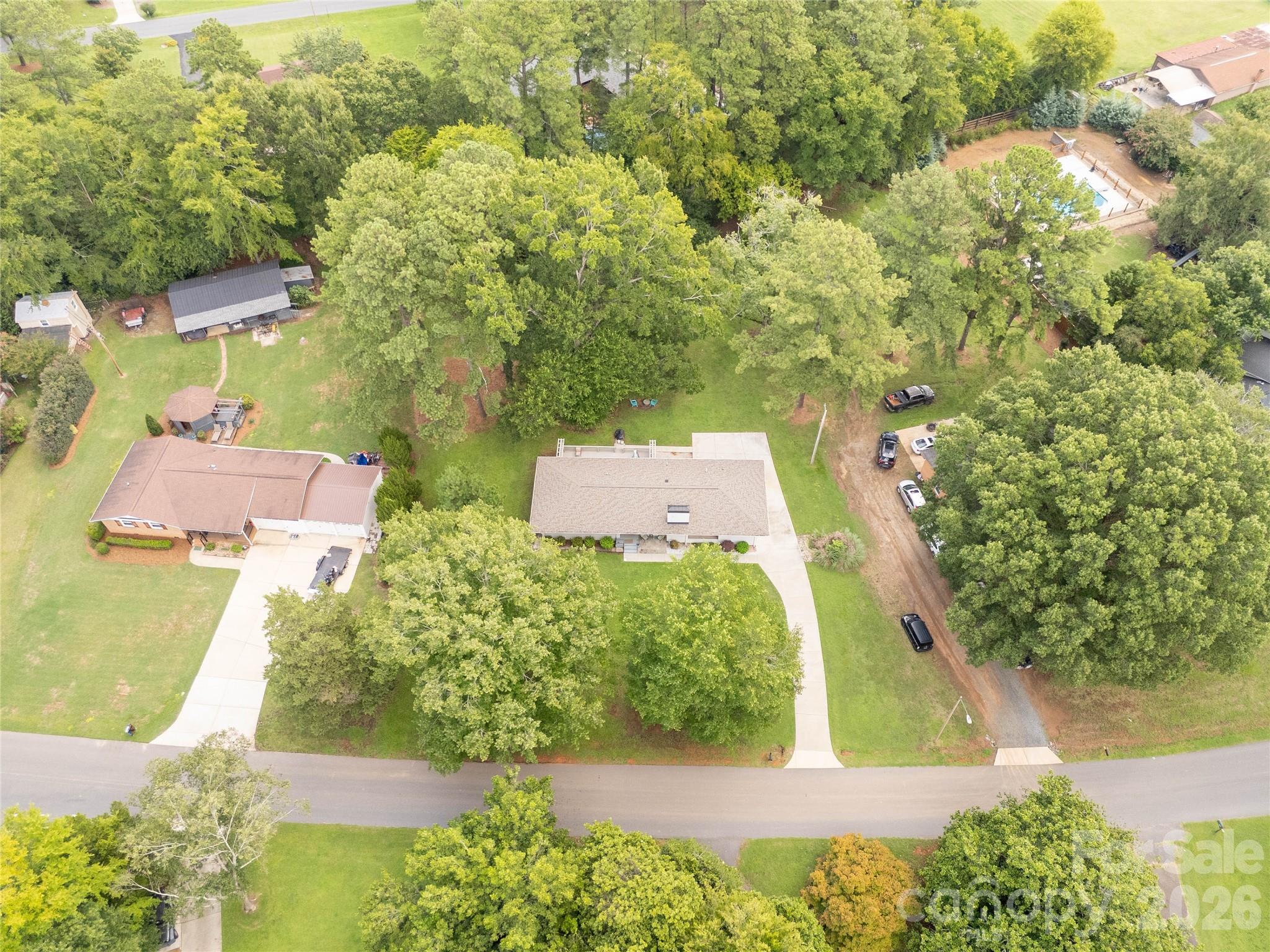 1405 Lakeview Drive Property Photo 44