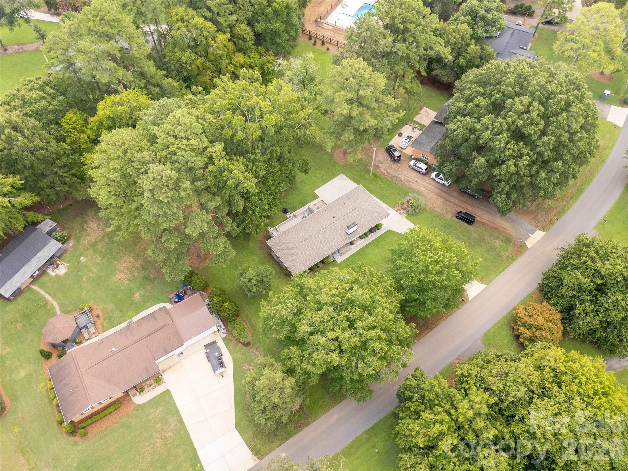 1405 Lakeview Drive Property Photo 45