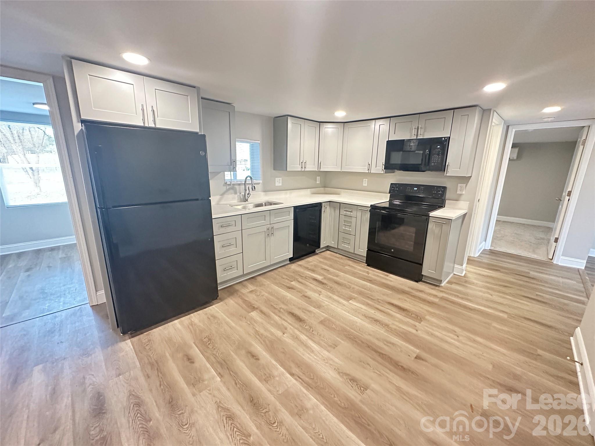 3345 E Ridge Road Property Photo 7