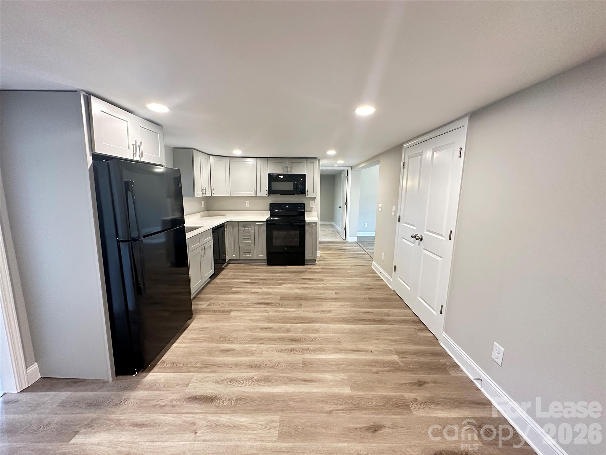 3345 E Ridge Road Property Photo 8