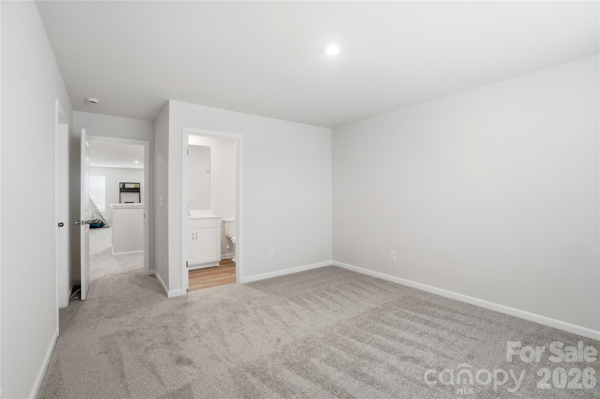 1326 Honey Trail Property Photo 17