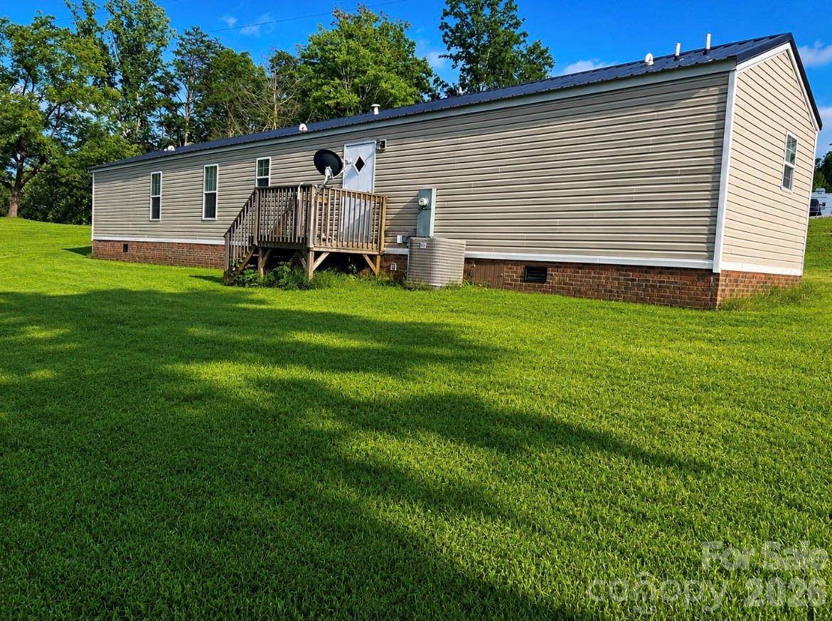 81 Frye Heights Lane Property Photo 2