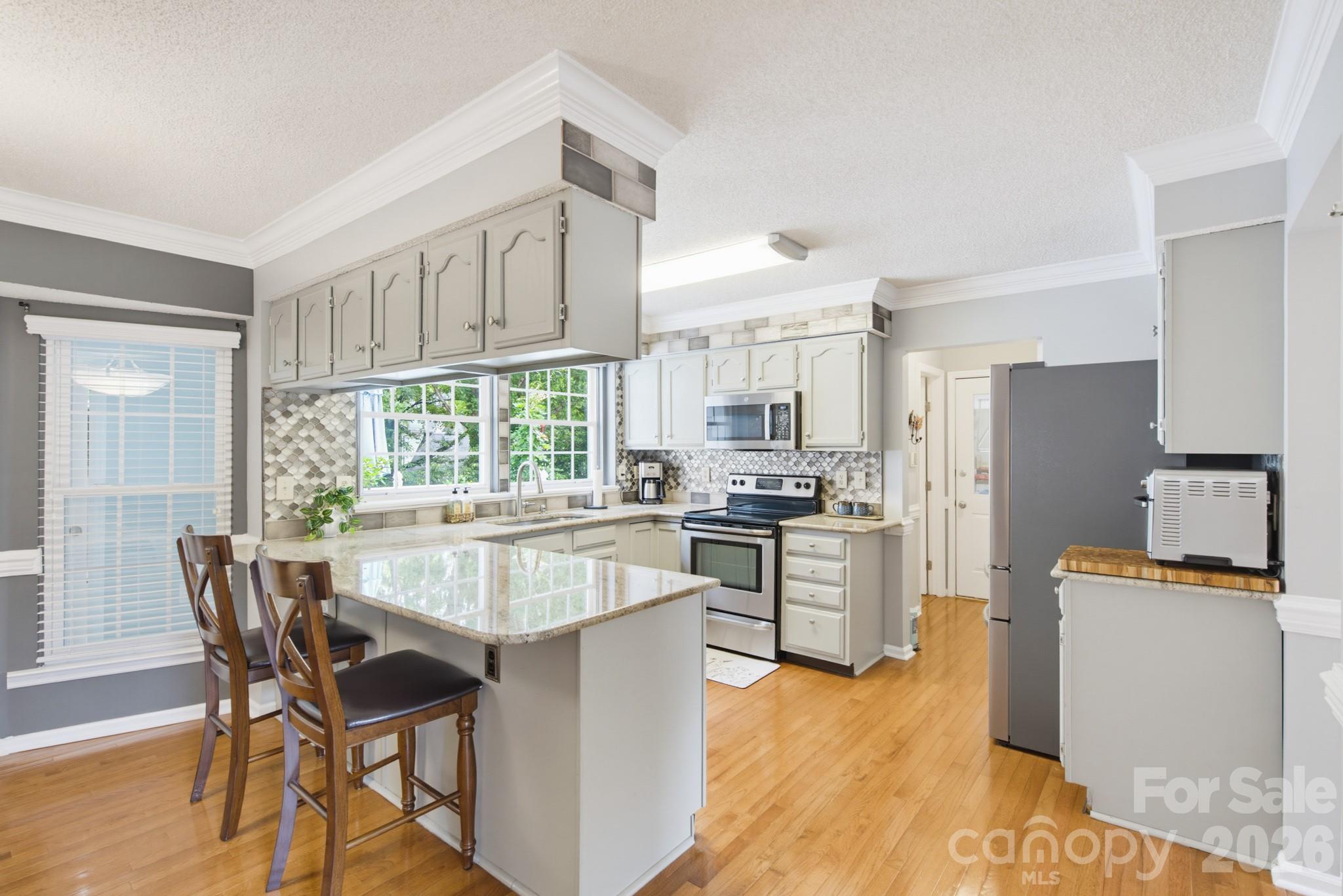 4113 Hallam Court Property Photo 10