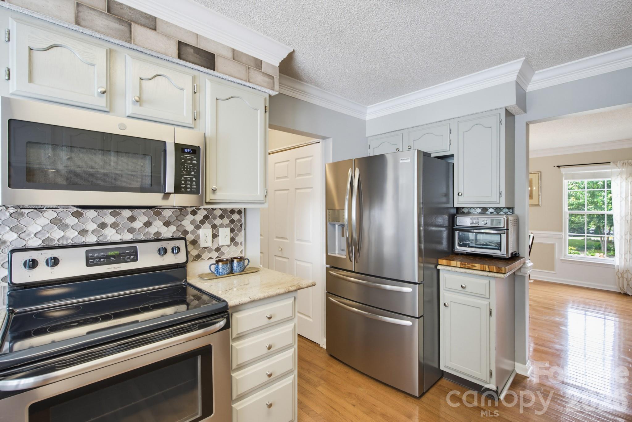 4113 Hallam Court Property Photo 14
