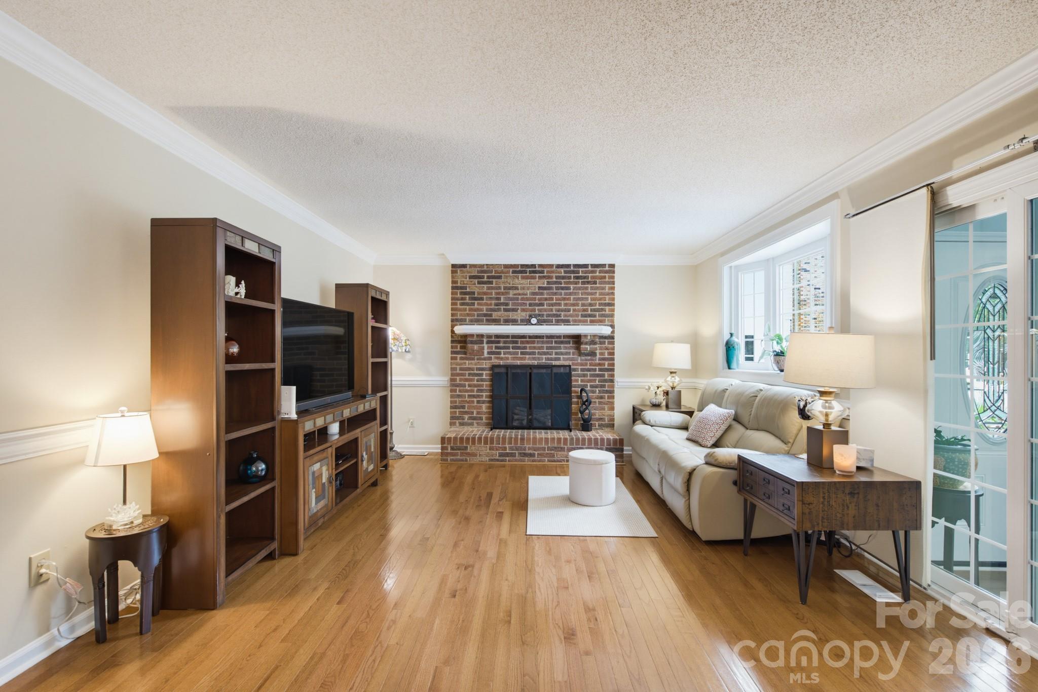 4113 Hallam Court Property Photo 20