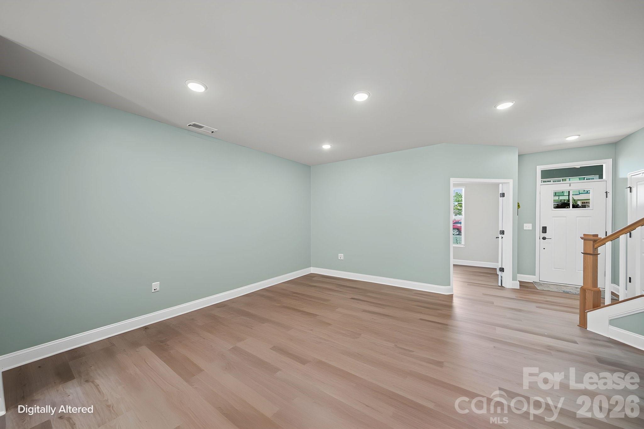 10037 Mamillion Drive Property Photo 8