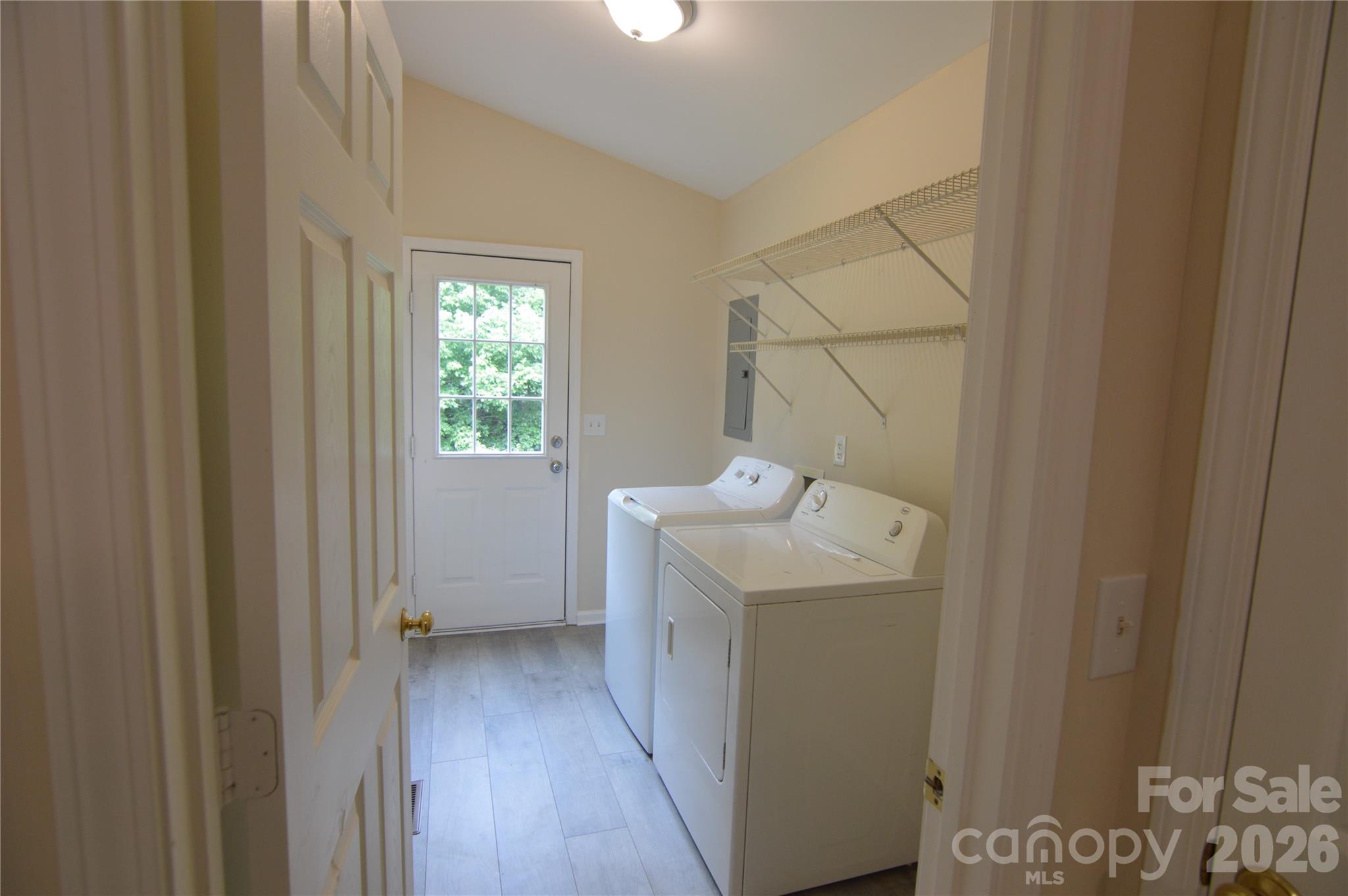 607 Anthony Grove Road Property Photo 17