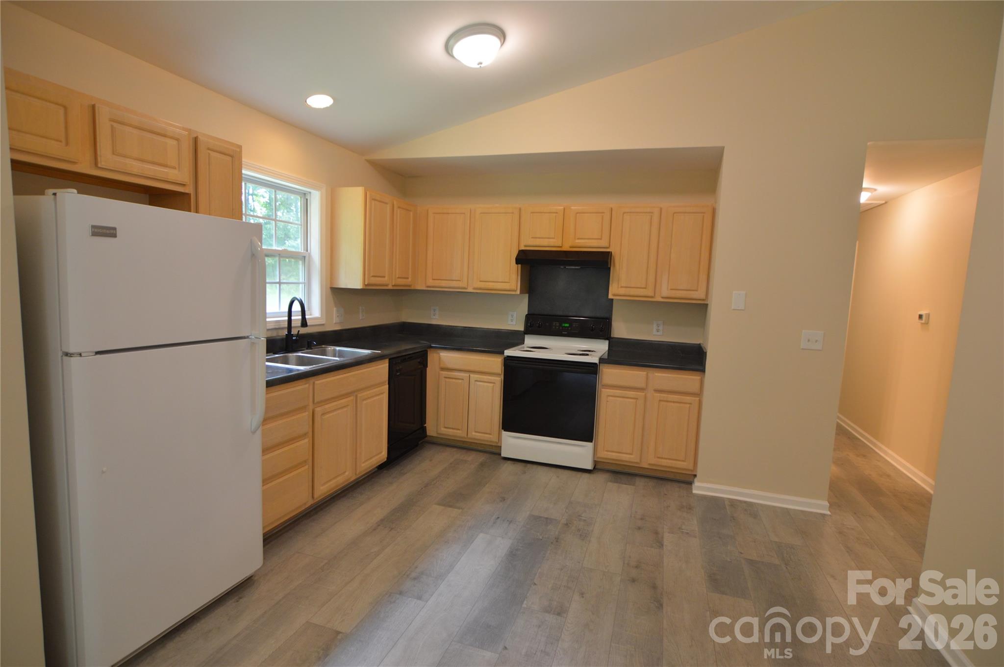 607 Anthony Grove Road Property Photo 18