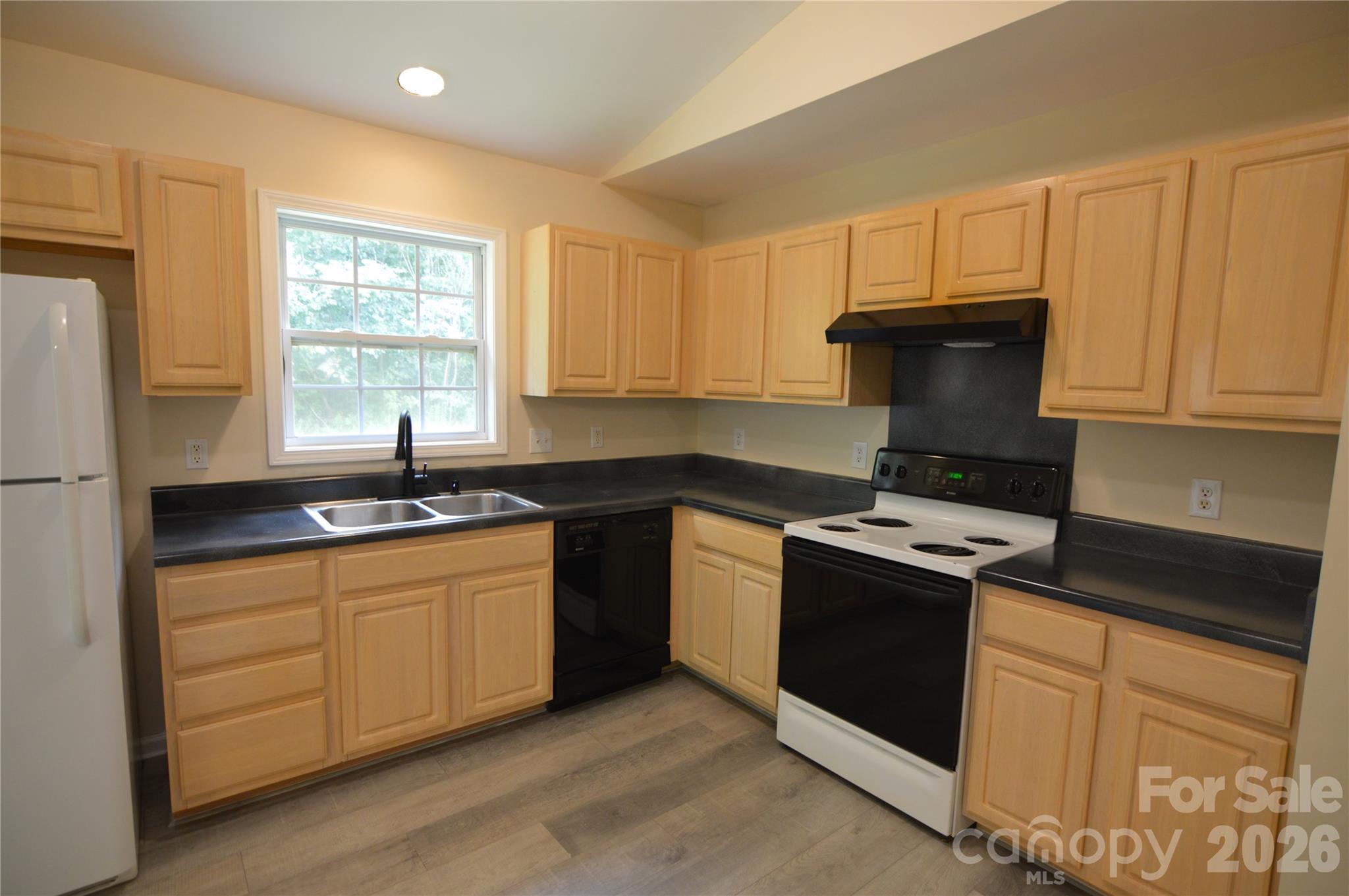 607 Anthony Grove Road Property Photo 19