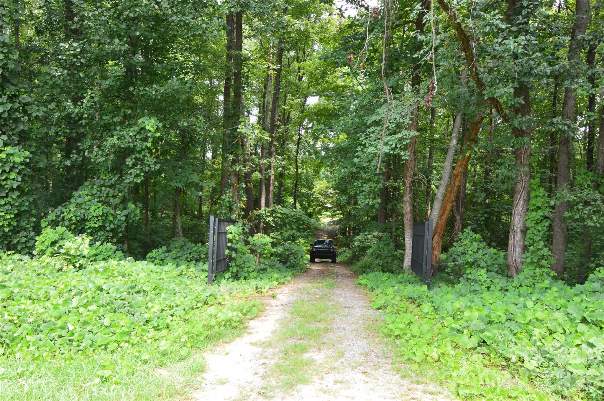 607 Anthony Grove Road Property Photo 47