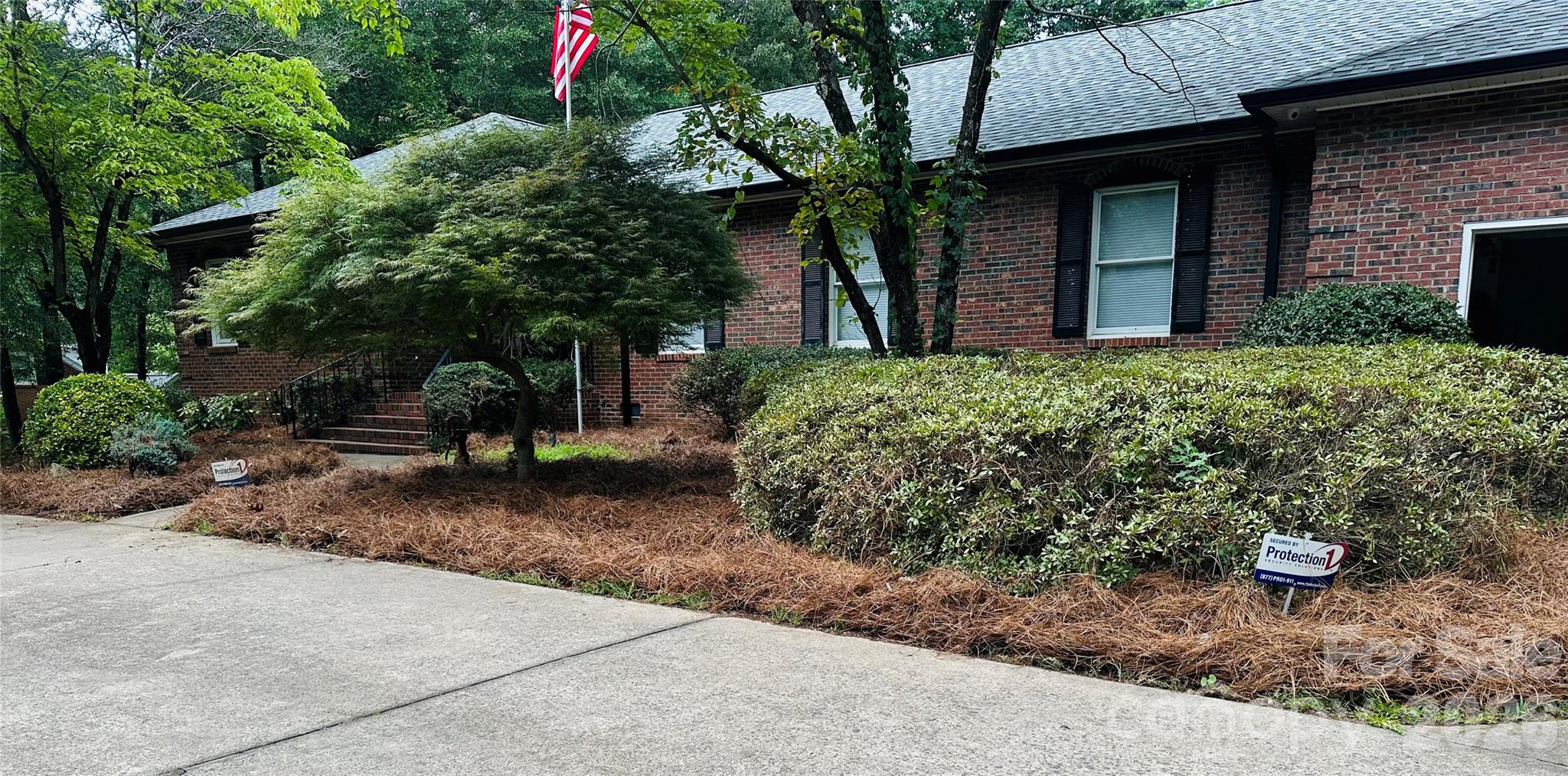 111 Forest Hills Drive Property Photo 1