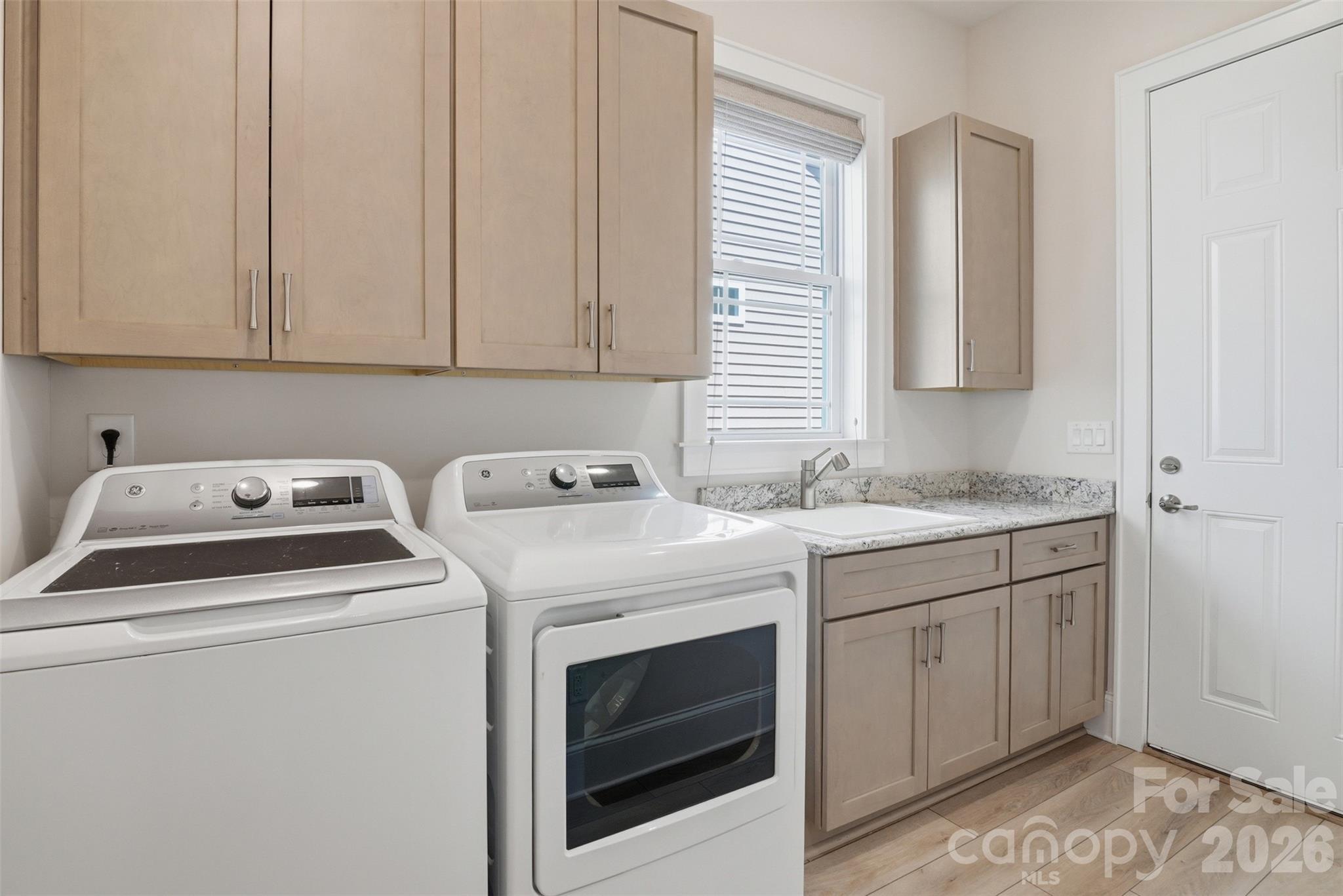 14015 Cameryn Elise Drive Property Photo 24
