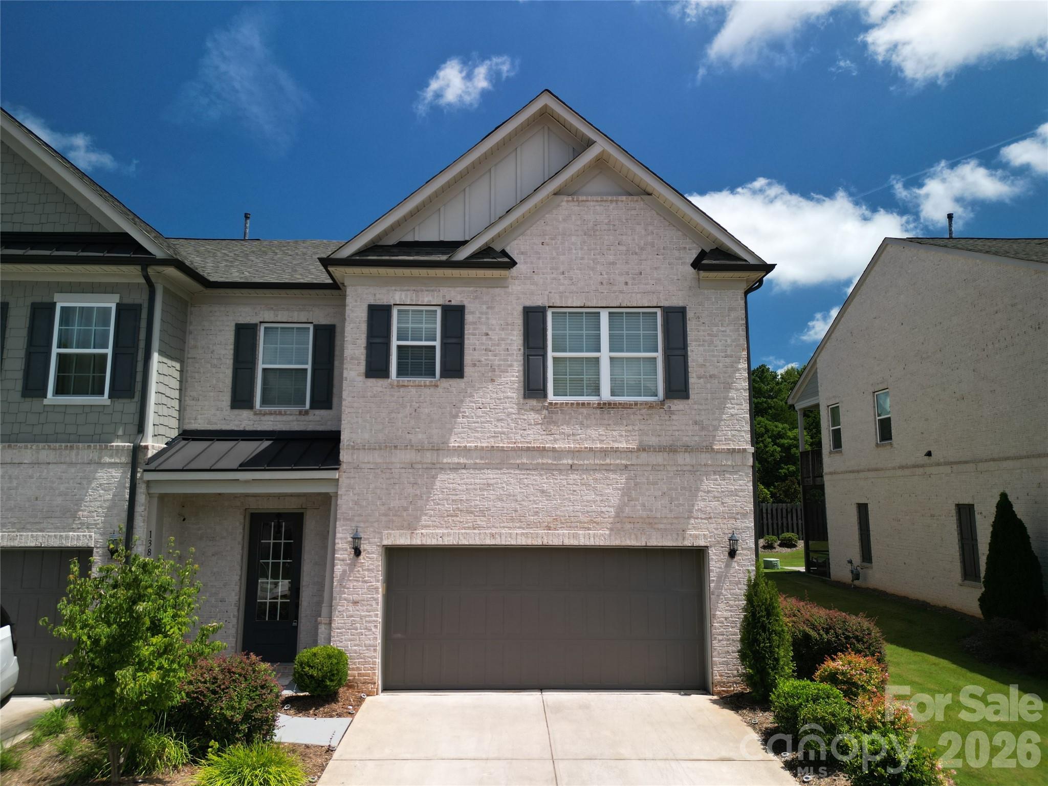 138 Heathbrook Lane Property Photo 1