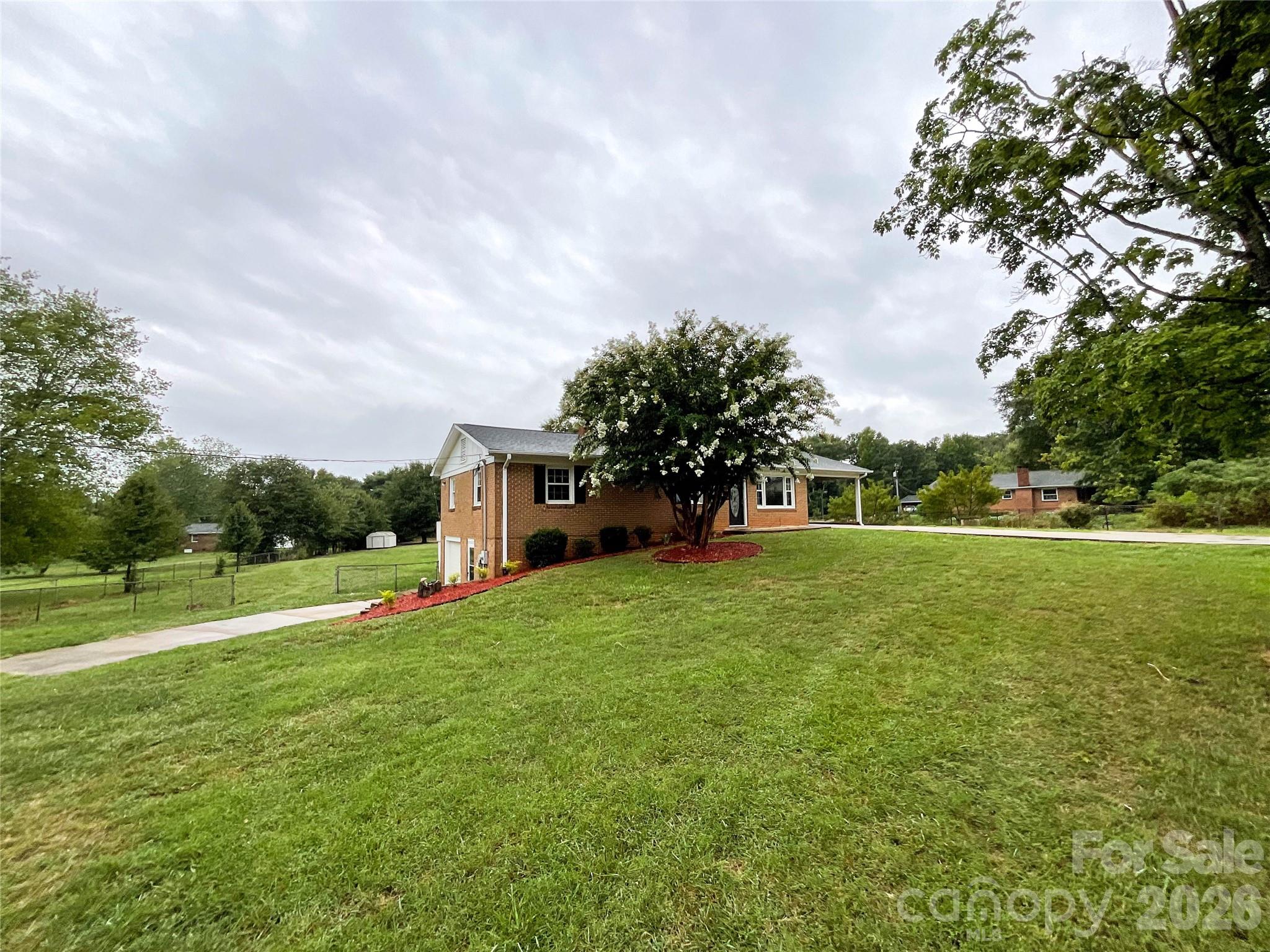 104 Dyer Drive Property Photo 32