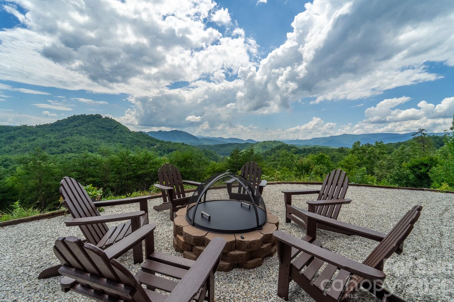 4410766 Property Photo 27