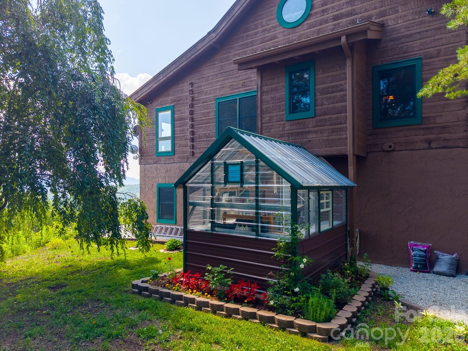4410766 Property Photo 28