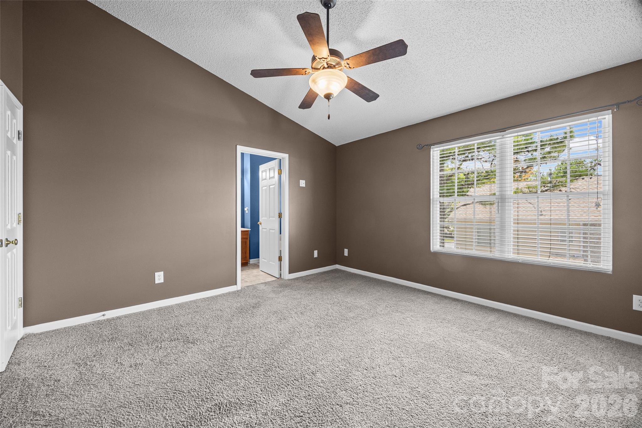 3240 Barons Court Road Property Photo 15