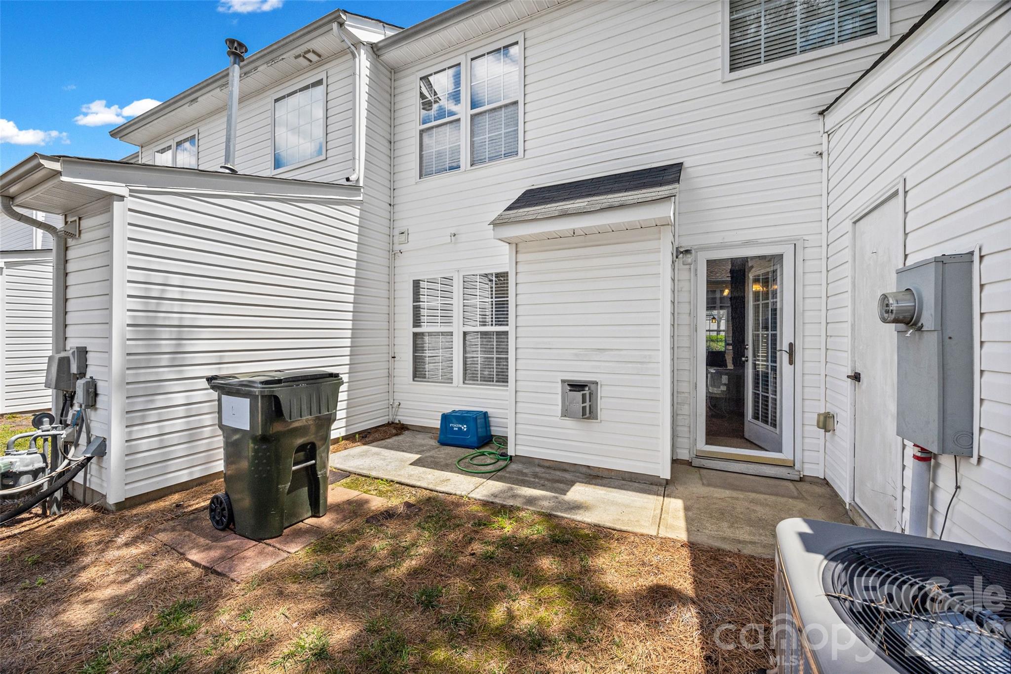 3240 Barons Court Road Property Photo 26