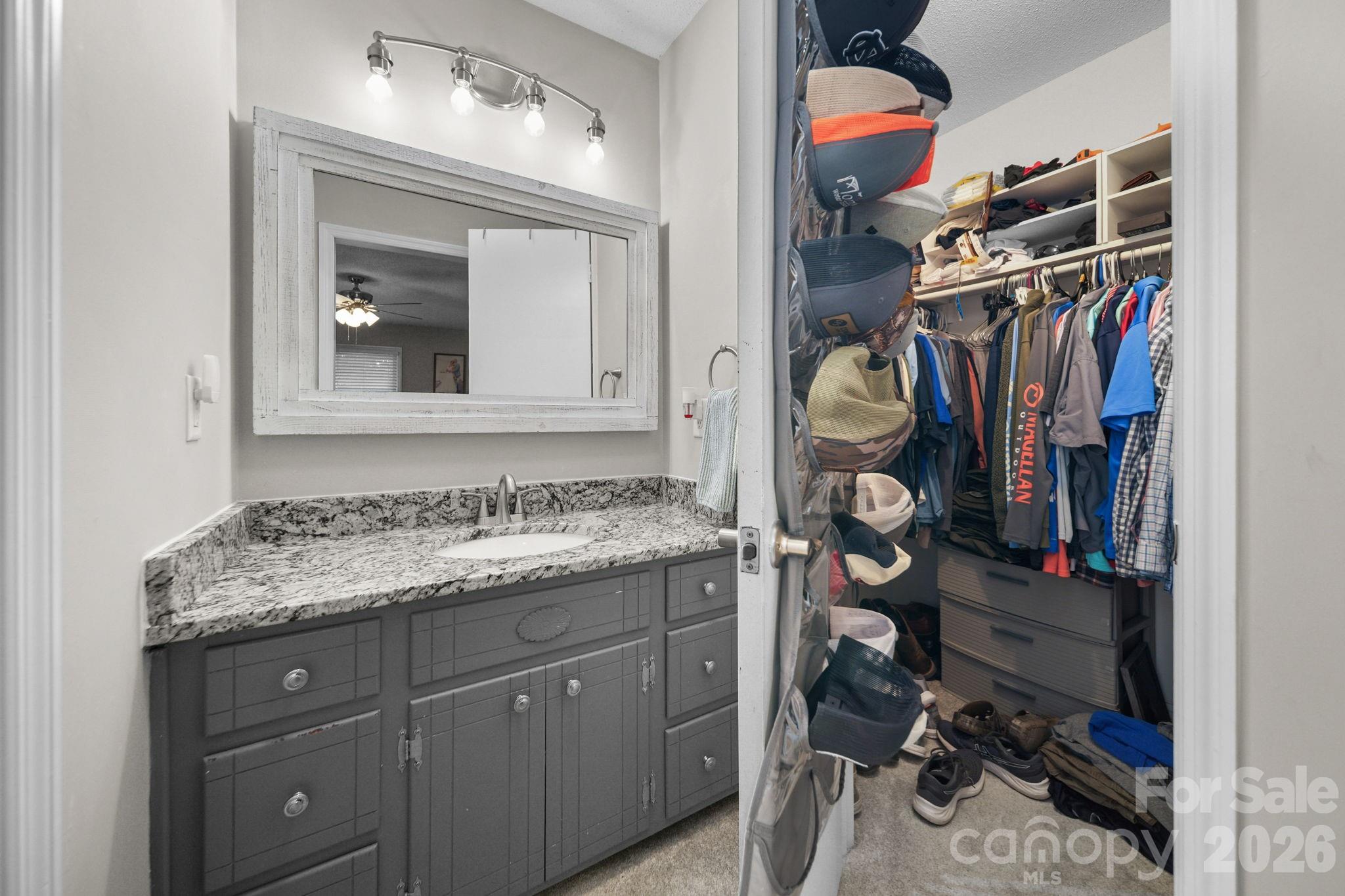 2115 Acorn Lane Property Photo 26