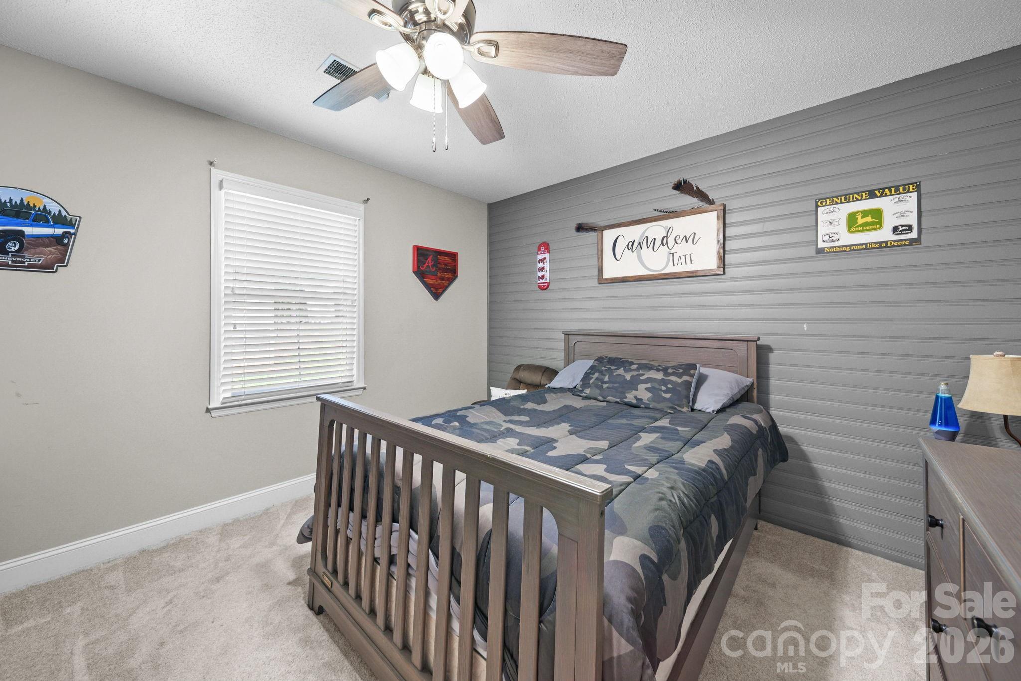 2115 Acorn Lane Property Photo 27